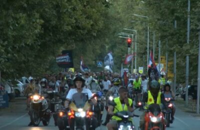 MOTORI, KOLONA I PODRŠKA STUDENTIMA: Bajkeri posetili više gradova u Vojvodini!