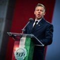 Mađar: Razgovarao sam telefonom sa predstavnicima Studentske liste, uverio sam ih u podršku Mađarske