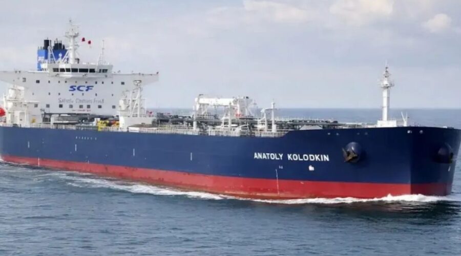 NAKON DOGOVORA TRAMPA I PUTINA: Ruski tanker sa 40.000 tona dizela plovi ka Njujorku!