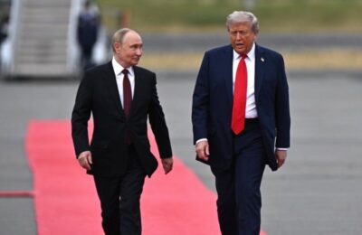 NAKON RAZGOVORA TRAMPA I PUTINA, STIŽU I ONI U MOSKVU: SAD i Rusija cepaju Ukrajinu kao vreću, evo o čemu se radi