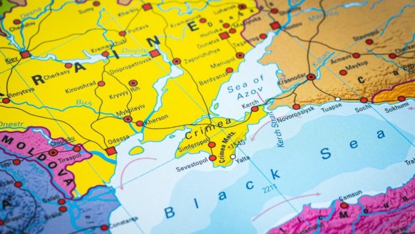 РУЛЕТ НА ТАЛАСИМА ЦРНОГ МОРА: НАТО крила изнад плаве гробнице међународног права