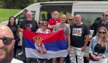 “NIKO NAS NEĆE SPREČITI DA GLASAMO”: Preko 100 Srba autobusom krenulo na put od 900 kilometara do Sidneja jer im RIK nije otvorio biračko mesto!