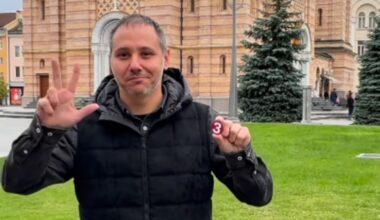 NISU USPELI DA GA SPREČE: Milošu iz Beograda bez znanja promenili biračko mesto, a on seo za volan, otišao u Banjaluku i glasao! (VIDEO)