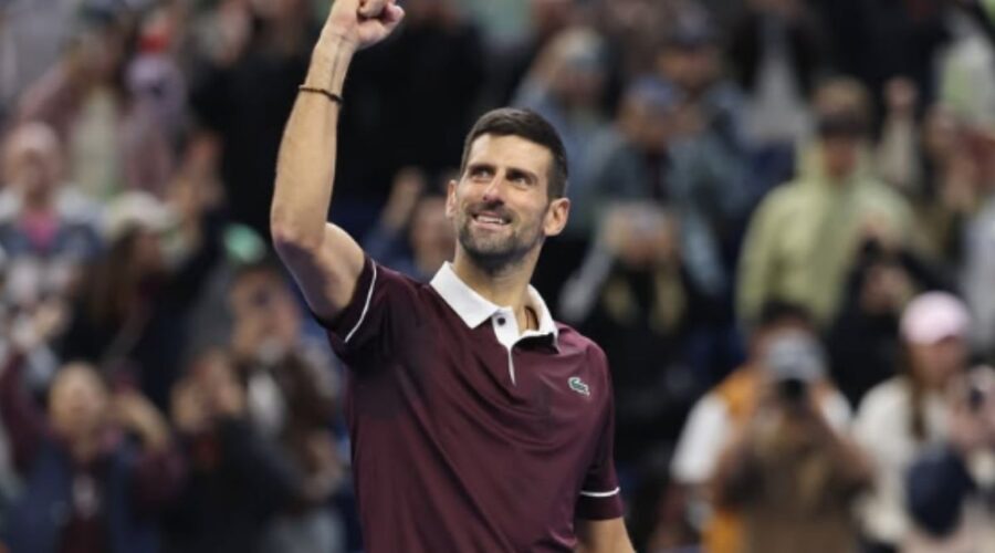 NOVAK IDE PO 102. TROFEJ: Đoković preživeo maraton i dramu sa Medvedevom, Rus diskvalifikovan nakon što je lopticom pogodio čoveka u publici! (VIDEO)