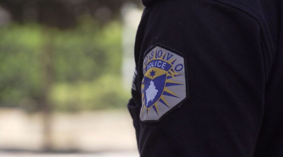 NOVI PRITISAK NA SRBE SA KOSOVA: Dvojicu muškaraca uhapsila tzv. Kosovska policija zbog navodnih ratnih zločina iz 1999. godine!