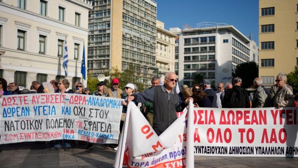 ТАЛАС ПРОТЕСТА ЗАХВАТИО И ГРЧКУ: Маршеви улицама градова, ухапшене десетине људи (ФОТО/ВИДЕО)