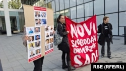 Nakon smene vlasti u Srbiji, profesori novosadskog univerziteta zahtevaju ostavku rektora