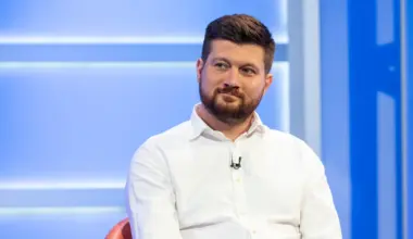 Nemanja Karović: Pokušano iznošenje ogromne količine novca iz Poštanske štedionice