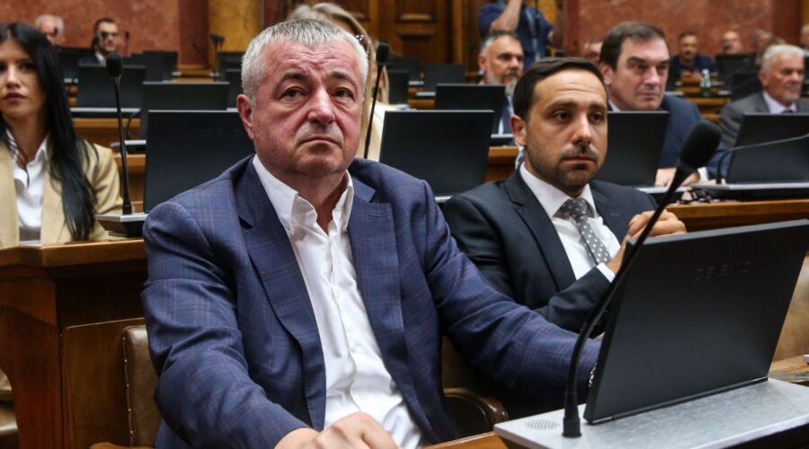 OPTUŽNICA SKRIVANA ČETIRI GODINE: Bajatović pred sudom zbog teškog krivičnog dela i vožnje pod dejstvom droge!