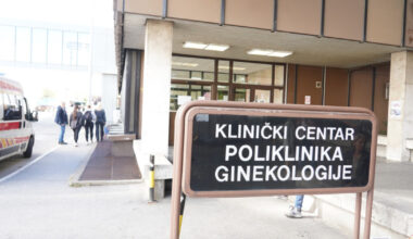 Obrušio se plafon u GAK Višegradska, iz KCS tvrde da nijedna beba, porodilja ni zaposleni nisu povređeni
