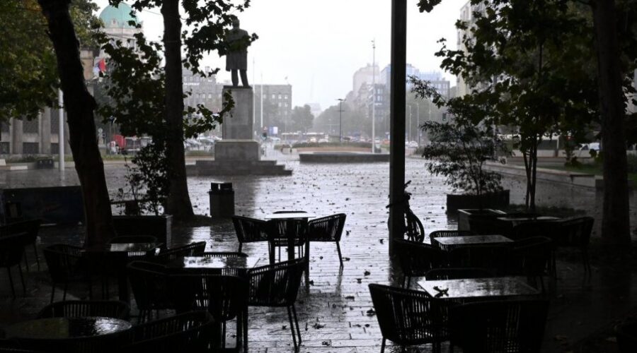 BEOGRAD NA UDARU PLjUSKOVA: Spremite se, stiže nevreme!