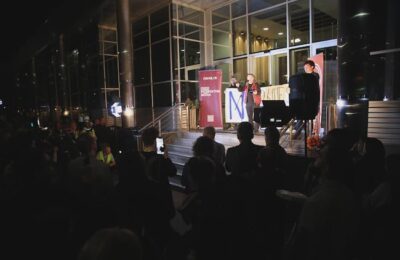 Održan još jedan protest ispred redakcije Nova.rs u Novom Beogradu