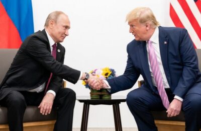 Oglasio se Peskov o „tajnom“ razgovoru Putina i Trampa