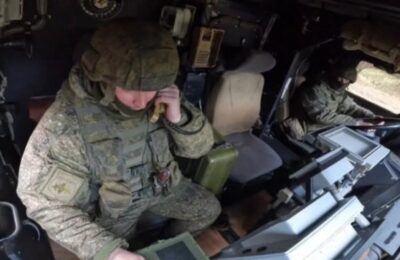 “POKRETNI KOVČEG” UNIŠTEN U EKSPLOZIJI: Rusi razneli NATO oklopnjak, nema preživelih