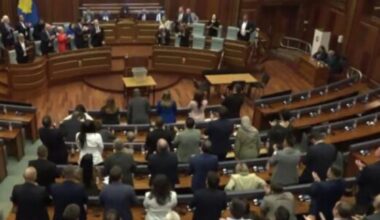 POKUŠAVAJU DA SPASU TAČIJA I VOĐE TZV. OVK OD ROBIJE: Priština menja zakon o Specijalnom sudu u Hagu, ukidaju doživotni zatvor i uvode pomilovanje!