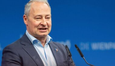 POZNATO KO ĆE NADGLEDATI IZBORE U SRBIJI: Evropski parlament šalje sedam poslanika, na čelu delegacije Andreas Šider!