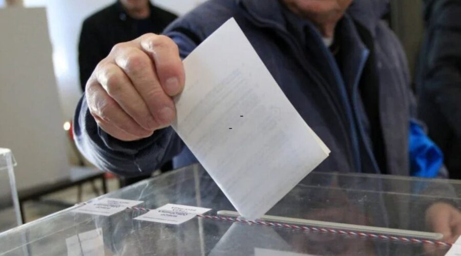 PREKO 6 MILIONA BIRAČA U SRBIJI: Republička izborna komisija sutra počinje štampanje glasačkih listića!
