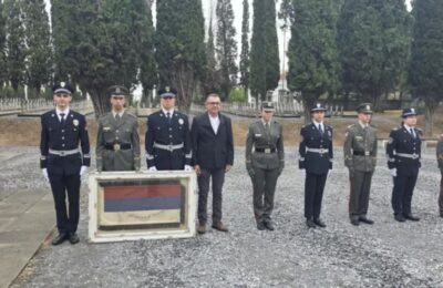 PRONAĐENA SRPSKA TROBOJKA U KANADI: Posle više od veka stigla na vojničko groblje u Solunu!