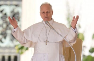 Papa krenuo na terapije, čekaju se konačni rezultati biopsije