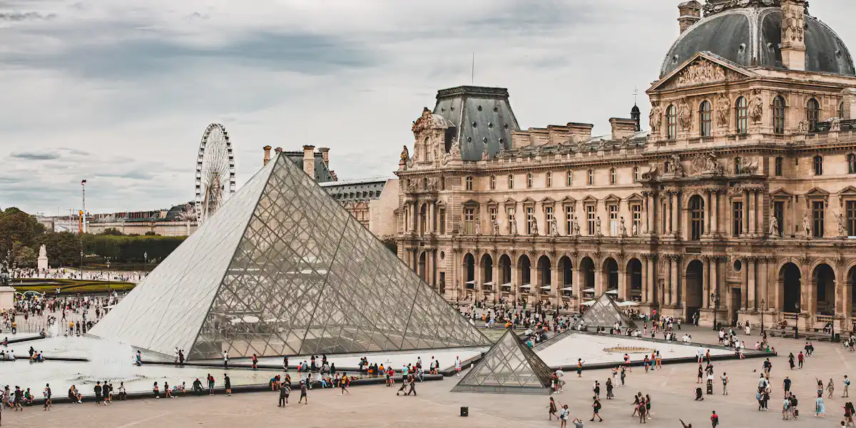 pariz-pred-novim-protestima:-luvr,-orsej-i-pikaso-zatvaraju-vrata-zbog-straha-od-nereda pariz-pred-novim-protestima:-luvr,-orsej-i-pikaso-zatvaraju-vrata-zbog-straha-od-nereda