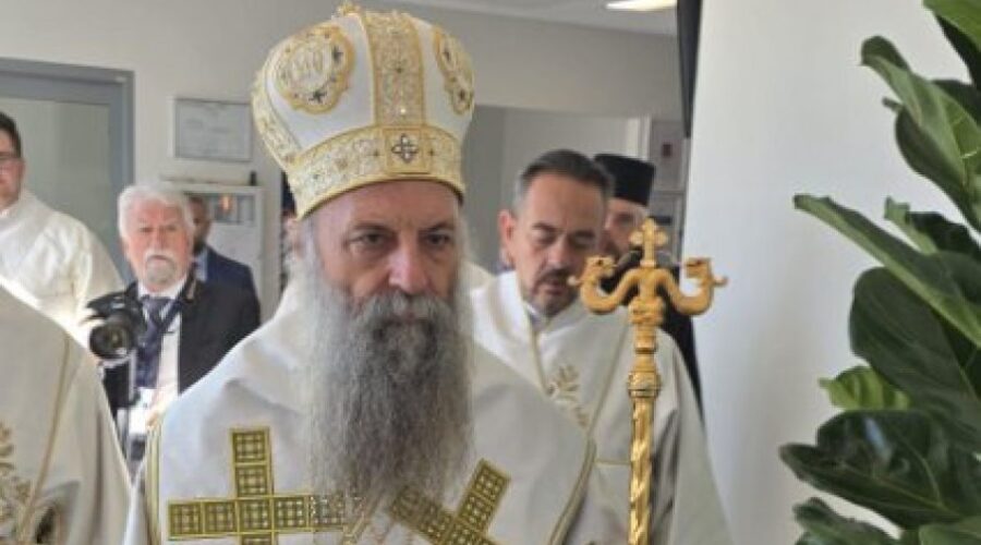 Patrijarh Porfirije sutra služi pomen postradalima na Železničkoj stanici u Novom Sadu