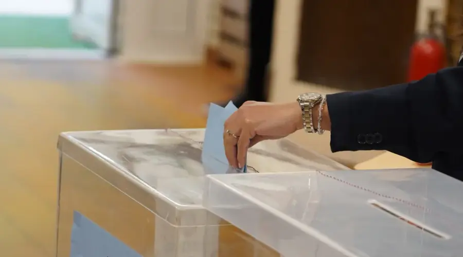 Počela predizborna tišina, na izborima u nedelju se takmiči 18 lista