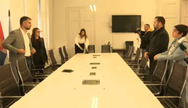 Pokret Bravo podneo zahtev za ostavku Mićina, on tvrdi da i dalje ima legitimitet
