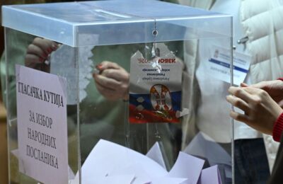 RIK: Na osnovu 7.807 obrađenih biračkih mesta, Studentska lista 51,89 %, Ujedinjena Srbija 39.73%