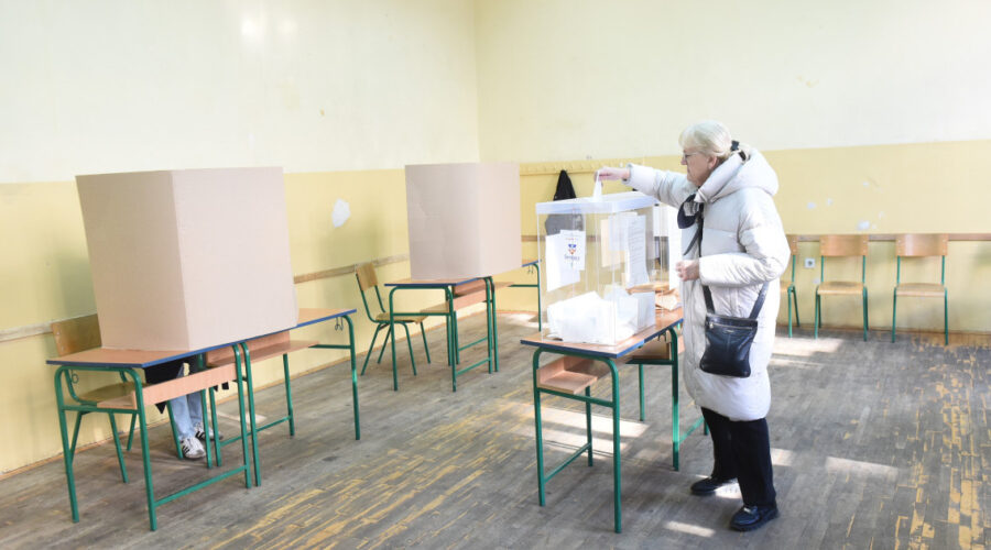 RIK objavila kada će se prvi put obratiti javnosti tokom izbora