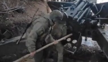 RUSKA ARTILjERIJA RAZORILA KOMANDNE CENTRE: Skupa oprema nestala u plamenu rata (VIDEO)
