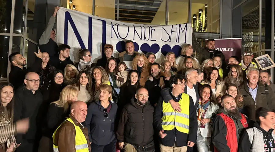 Redakcija Nova: Alpak kapital namerava da ugasi novine Nova