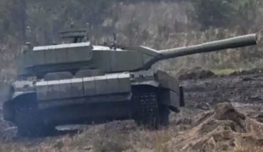 Ruski robotizovani tenk na bazi T-72 debitovao na vojnim vežbama