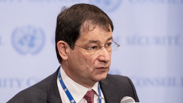 ЗБОГ РУСОФОБИЈЕ ИСПАШТАЈУ МИЛИОНИ ЕВРОПЉАНА Жестока порука Москве Бриселу ЗБОГ РУСОФОБИЈЕ ИСПАШТАЈУ МИЛИОНИ ЕВРОПЉАНА Жестока порука Москве Бриселу