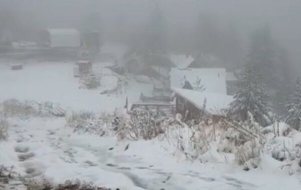 SNEG ZABELEO U SRED OKTOBRA: Zabeležen nestvaran prizor u Srbiji (VIDEO)