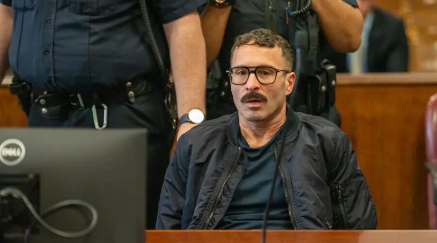 SPUSTIO ROLETNE I NAPAO PACIJENTA NA TERAPIJI: Direktor njujorške klinike za LGBT osobe optužen za niz seksualnih zlostavljanja!
