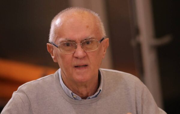 Šabić (REM): Postupci protiv više televizija zbog spotova Ujedinjene Srbije sa maloletnicima | Srpska dijaspora