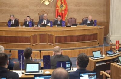 Skupština donela odluku o ukidanju imuniteta članovima Vlade Crne Gore za koruptivna krivična dela