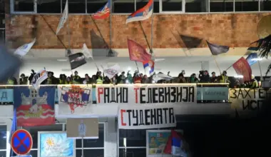 Studenti FDU u blokadi prozvali RTS: “Događaj se desio ispred vaše kuće, a niste ga snimili”