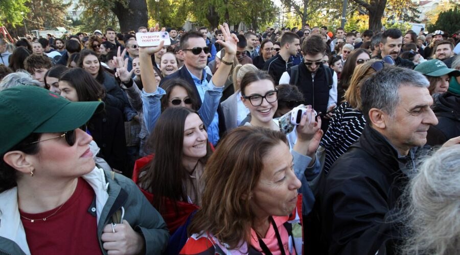 Studenti najavili konferenciju za medije u Pionirskom parku, za sutra u 12 časova | Srpska dijaspora