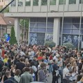 Studenti traže privremenu upravu na RTS-u