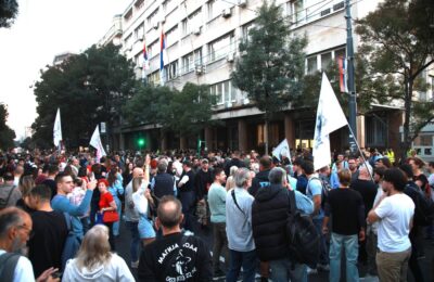 Studenti u blokadi: Žalba Upravnom sudu zato što je RIK odbacio prigovore oko glasanja u inostranstvu | Srpska dijaspora
