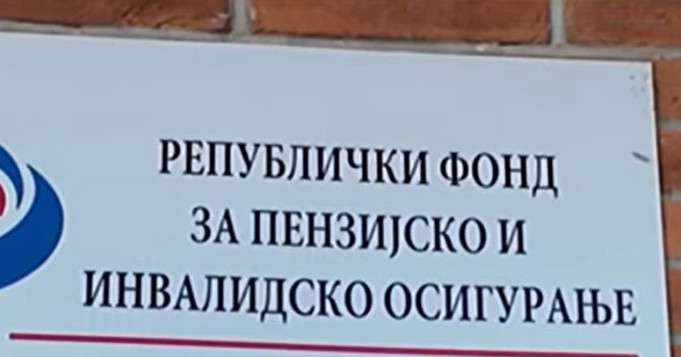 Studentski pokret upozorio zaposlene u RFZO da sačuvaju službenu dokumentaciju