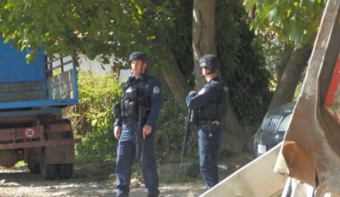 Sud u Prištini pridužio pritvor devetorici Srba iz Zubinog Potoka za još dva meseca