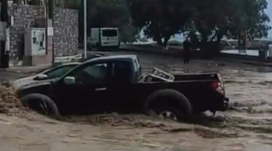 TRAŽENO VANREDNO STANjE: Bujice ruše mostove i nose automobile, ima povređenih – potop na Kritu (FOTO/VIDEO)