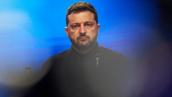 РУСКИ ДИПЛОМАТА БРУТАЛНО ИСМЕЈАО ЗЕЛЕНСКОГ: Тако је упорно тражио одговор од Маска, сад га је добио - стварно је време да оде РУСКИ ДИПЛОМАТА БРУТАЛНО ИСМЕЈАО ЗЕЛЕНСКОГ: Тако је упорно тражио одговор од Маска, сад га је добио - стварно је време да оде