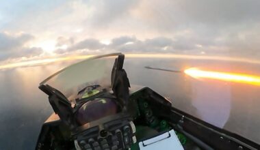 Tenzije na vrhuncu! Rat sa Rusijom nikad bliže: NATO šalje trupe na Crno more! Ruski dronovi jure 450 km/h uz samu granicu, tankeri gore, 23 mornara poginula ili nestala