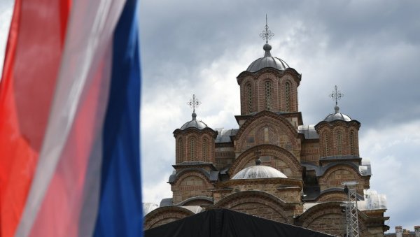 Адмирал Вајкоф и нови командант КФОР-а посетили Грачаницу: Митрополит Теодосије истакао значај заштите српских светиња