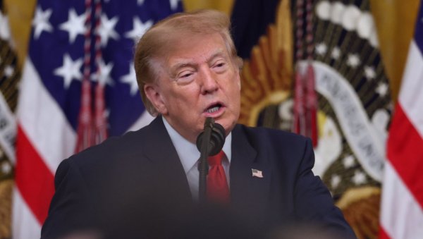 НОВА ОДЛУКА БЕЛЕ КУЋЕ: Трамп одлучио да не примењује паклене санкције према овим земљама НОВА ОДЛУКА БЕЛЕ КУЋЕ: Трамп одлучио да не примењује паклене санкције према овим земљама