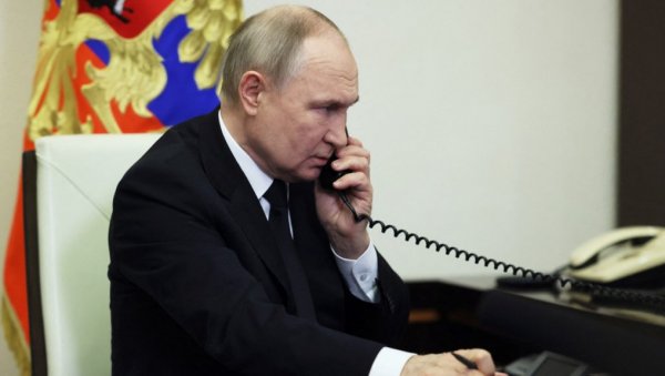 ЕВРОПА БИРА ИЗМЕЂУ 5 ЛИДЕРА ЗА ПРЕГОВОРЕ СА ПУТИНОМ: Једно име посебно привлачи пажњу ЕВРОПА БИРА ИЗМЕЂУ 5 ЛИДЕРА ЗА ПРЕГОВОРЕ СА ПУТИНОМ: Једно име посебно привлачи пажњу