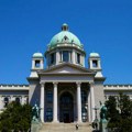U Srbiji se u nedelju bira 15. saziv Skupštine, u trci 18 lista sa 2418 kandidata